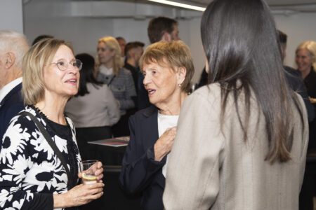 La Dre Hélène Boisjoly et Mme Irène Lafond. (Source : Compte Flickr du Réseau des diplômés et des donateurs)